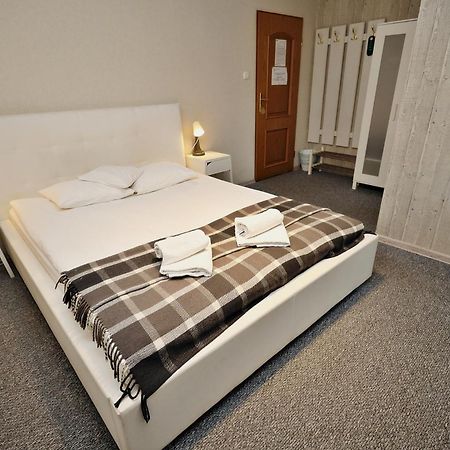 Bed&Breakfast Maciejanka Kobyla Gora Exterior photo